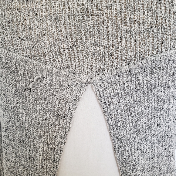 Zara Grey & White Knit Sweater - Picture 4 of 5